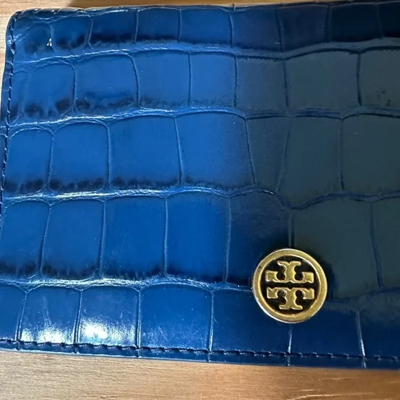 Tory Burch Blue Leather Wallet - Picture 6 of 12